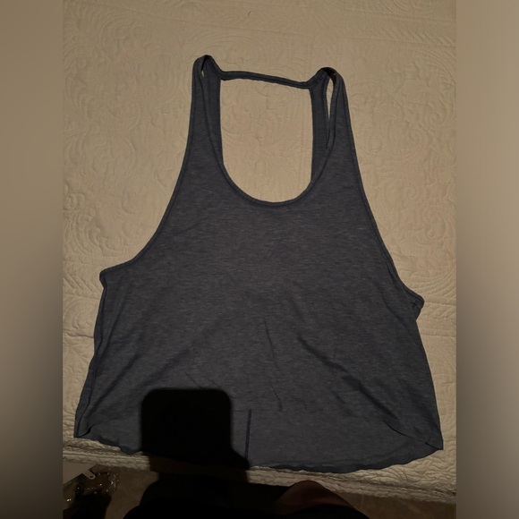 Lululemon Crop Top - Picture 1 of 1